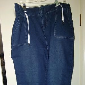 Women’s Blue Jeans
